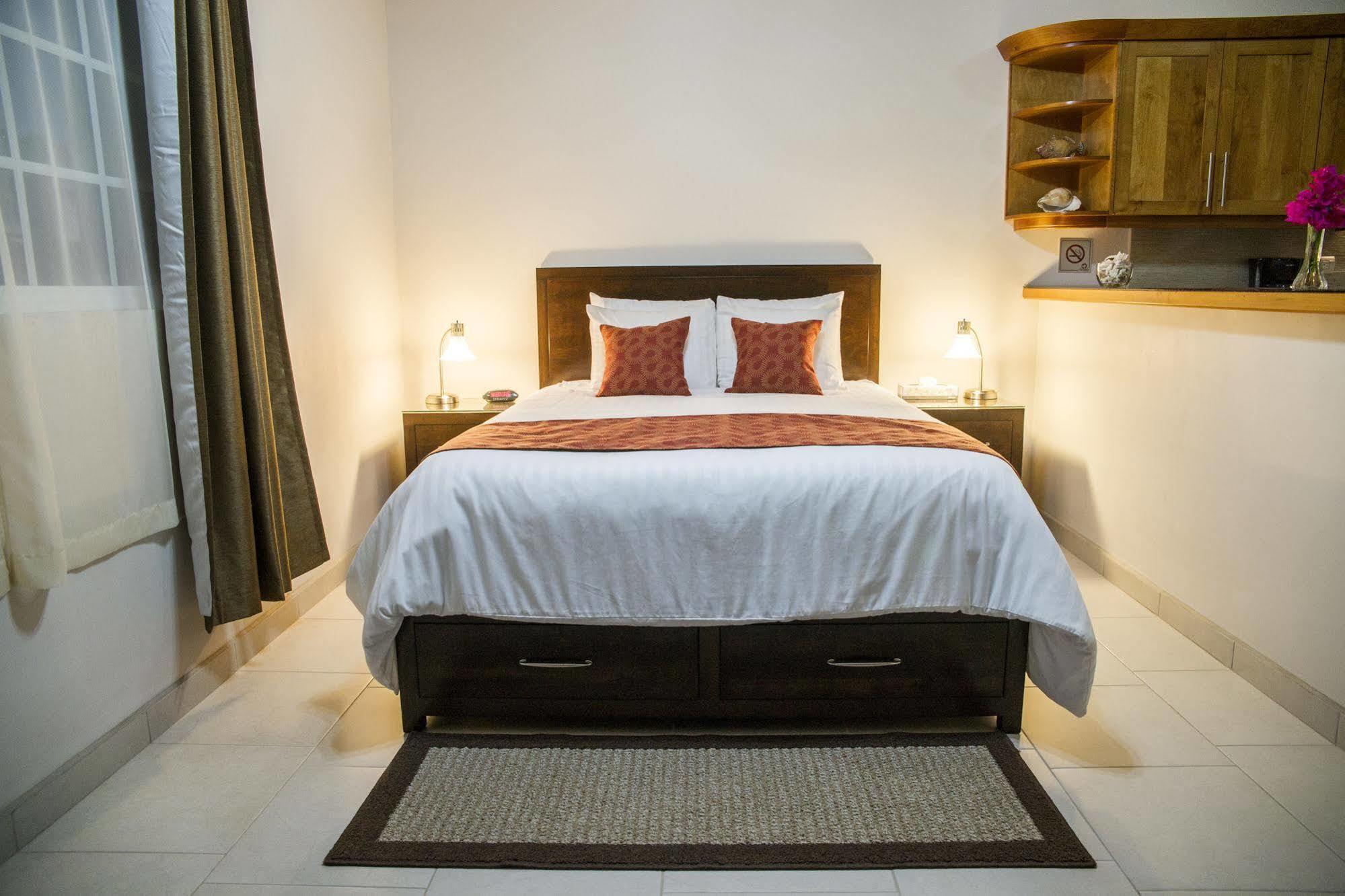 Bugambilias Suites Loreto  Buitenkant foto