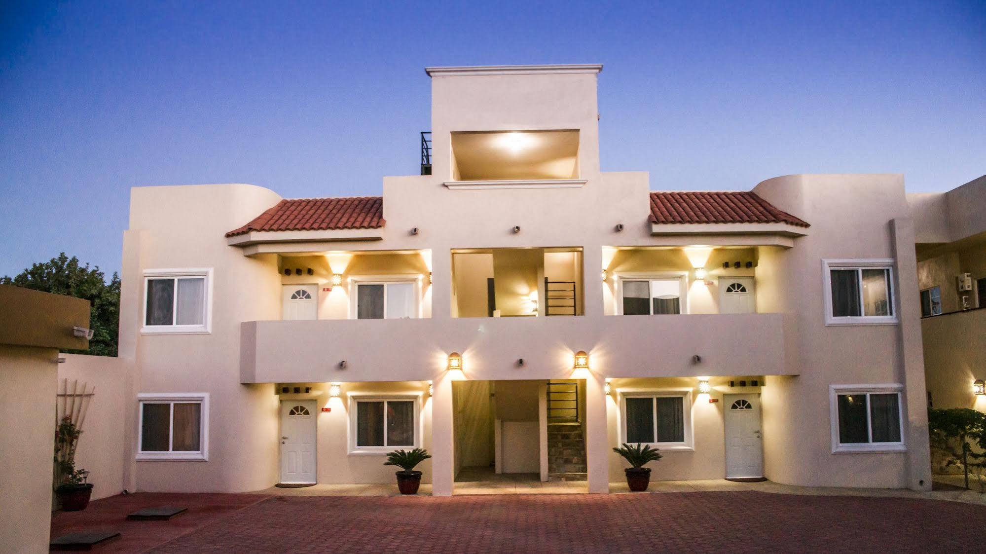 Bugambilias Suites Loreto  Buitenkant foto
